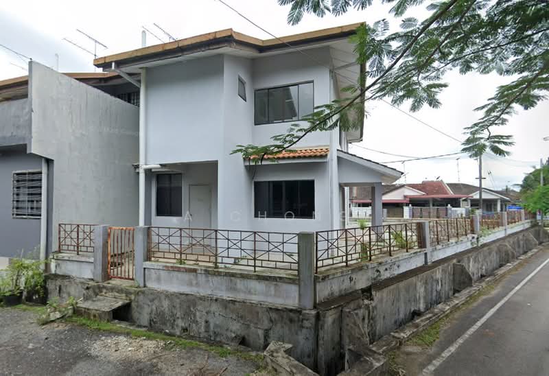 2-storey Terraced House for Sale in Taman Putri Kulai (Kulai) - A Chong - Exterior - PropertyGuru.com.my