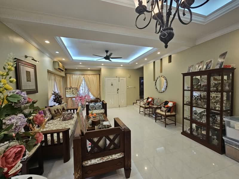 2-storey Terraced House for Sale in Bukit Jelutong (Shah Alam) - Winny Su - Living Room - PropertyGuru.com.my