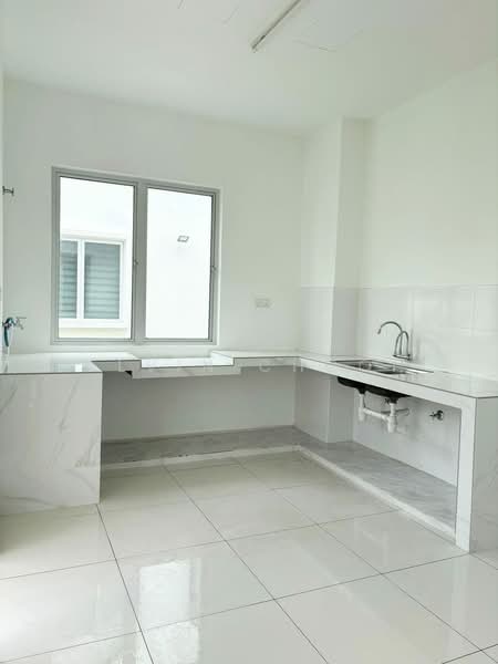 Semi-Detached House for Sale in Eco Forest (Semenyih) - Elvin Chooi - Kitchen - PropertyGuru.com.my