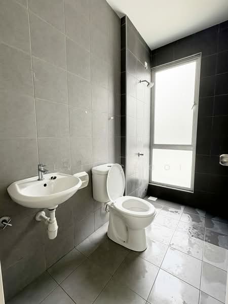 Semi-Detached House for Sale in Eco Forest (Semenyih) - Elvin Chooi - Bathroom - PropertyGuru.com.my
