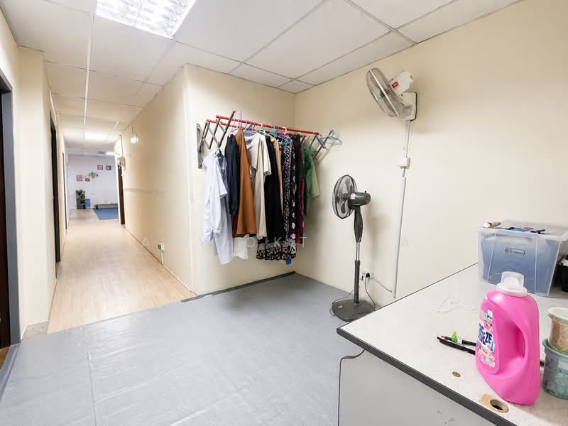 Shop for Rent in Taman Bunga Kantan (Kajang) - Amy Oktavia - Corridor - PropertyGuru.com.my