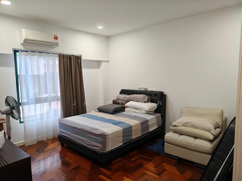 Condominium for Sale at Spring Villa Condominium - Jacky Lin - Bedroom - PropertyGuru.com.my