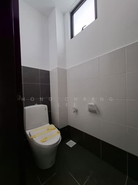 Kedai / Pejabat untuk Disewa di Pasir Gudang (Johor) - Hong Charng Lee - Bathroom - PropertyGuru.com.my