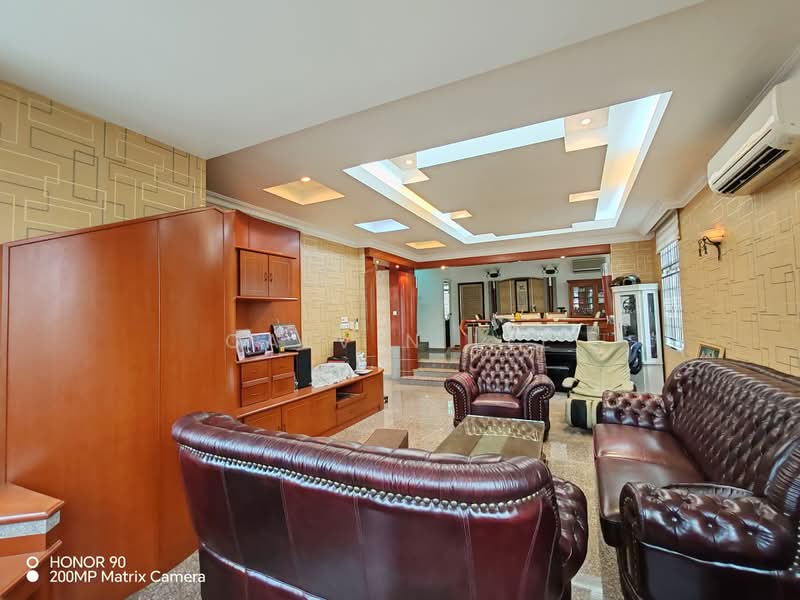 Bungalow House untuk Dijual di Taman Johor Jaya (Johor Bahru) - Calvin Lee - PropertyGuru.com.my