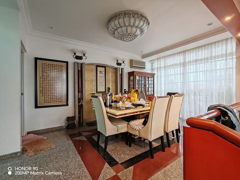 Rumah Banglo untuk Dijual di Taman Molek (Johor Bahru) - Calvin Lee - PropertyGuru.com.my
