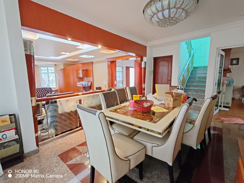 Rumah Banglo untuk Dijual di Taman Molek (Johor Bahru) - Calvin Lee - PropertyGuru.com.my