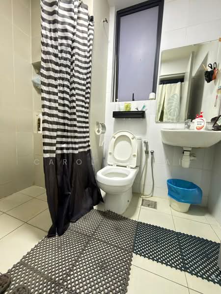 Servis Apartment untuk Dijual di Residences @ 1 Tebrau - Caroline Lai - Bathroom - PropertyGuru.com.my