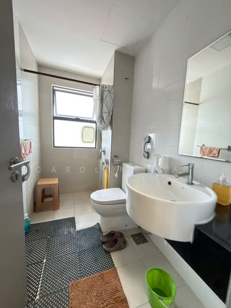 Servis Apartment untuk Dijual di Residences @ 1 Tebrau - Caroline Lai - Bathroom - PropertyGuru.com.my