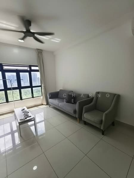 Kondominium untuk Disewa di Meridin Suites Residences @ The Meridin - Hong Charng Lee - Living Room - PropertyGuru.com.my