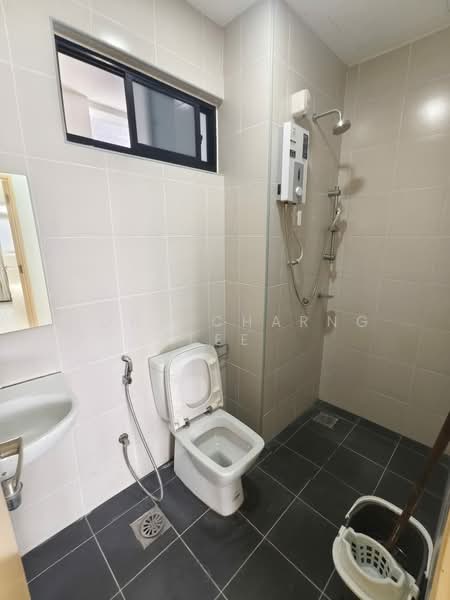 Kondominium untuk Disewa di Meridin Suites Residences @ The Meridin - Hong Charng Lee - Bathroom - PropertyGuru.com.my