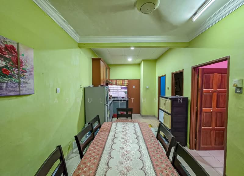 Rumah Teres 1 Tingkat untuk Dijual di Taman Mantau Indah (Rasah) - Azrul Othman - Kitchen - PropertyGuru.com.my