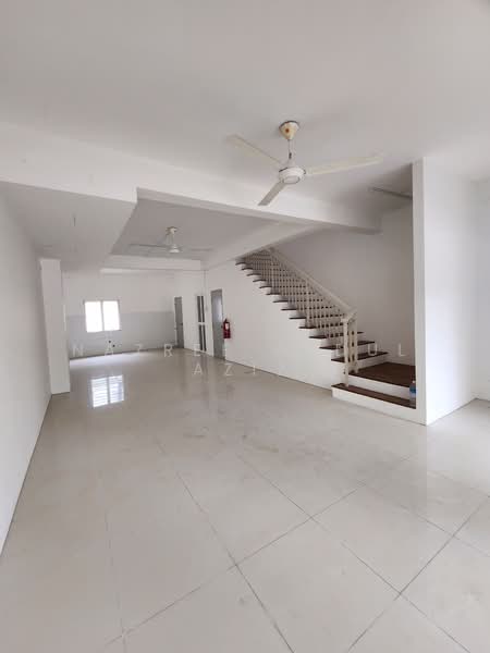 Rumah Teres 2-Tingkat untuk Dijual di Cybersouth (Dengkil) - Nazree Abdul Aziz - PropertyGuru.com.my