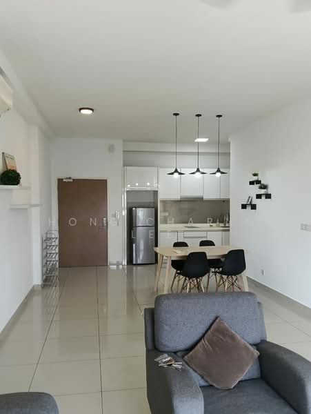 Kondominium untuk Disewa di Meridin Suites Residences @ The Meridin - Hong Charng Lee - Living Room - PropertyGuru.com.my