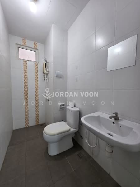 Condominium for Sale at Fiera Vista - Jordan Voon - Bathroom - PropertyGuru.com.my