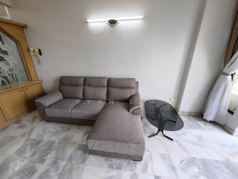 Pangsapuri untuk Disewa di Desa Tanjung - Ryan Sim - Living Room - PropertyGuru.com.my