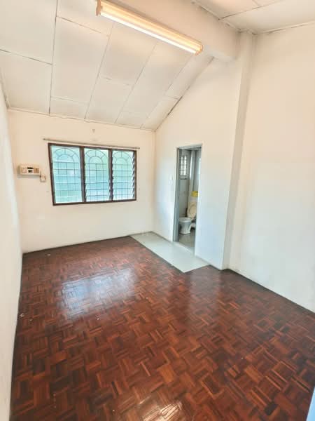 Rumah Teres 2.5 Tingkat untuk Dijual di Taman Sri Sinar (Segambut) - Desmond Tang - Interior - PropertyGuru.com.my