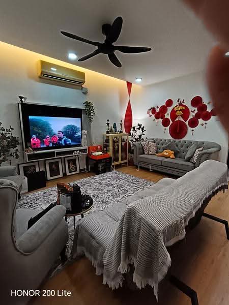 Rumah Teres 2-Tingkat untuk Dijual di Desa Coalfields (Sungai Buloh) - Chin JL - Living Room - PropertyGuru.com.my