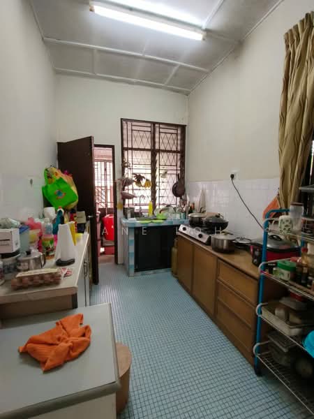 Rumah Teres 1 Tingkat untuk Dijual di Taman Skudai Baru (Skudai) - Jane Loh - Kitchen - PropertyGuru.com.my