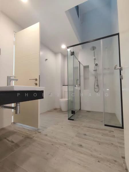 2.5-storey Terraced House for Sale in Bandar Seri Botani (Ipoh) - Phoebe Chang - Bathroom - PropertyGuru.com.my