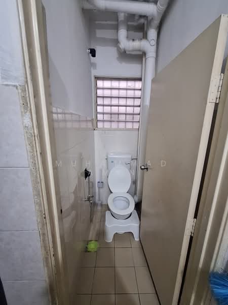 Apartment for Sale at Pangsapuri Arista - Muhammad Amin - Bathroom - PropertyGuru.com.my