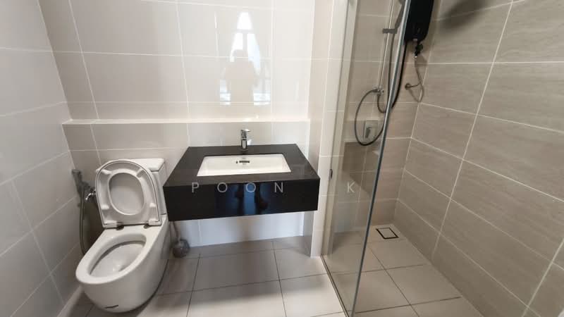 Kondominium untuk Disewa di The Maple Residences - Poon TK - Bathroom - PropertyGuru.com.my