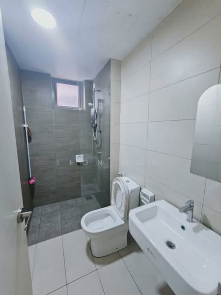 Service Residence for Rent at Gravit8, Klang - Leon Goh - Bathroom - PropertyGuru.com.my