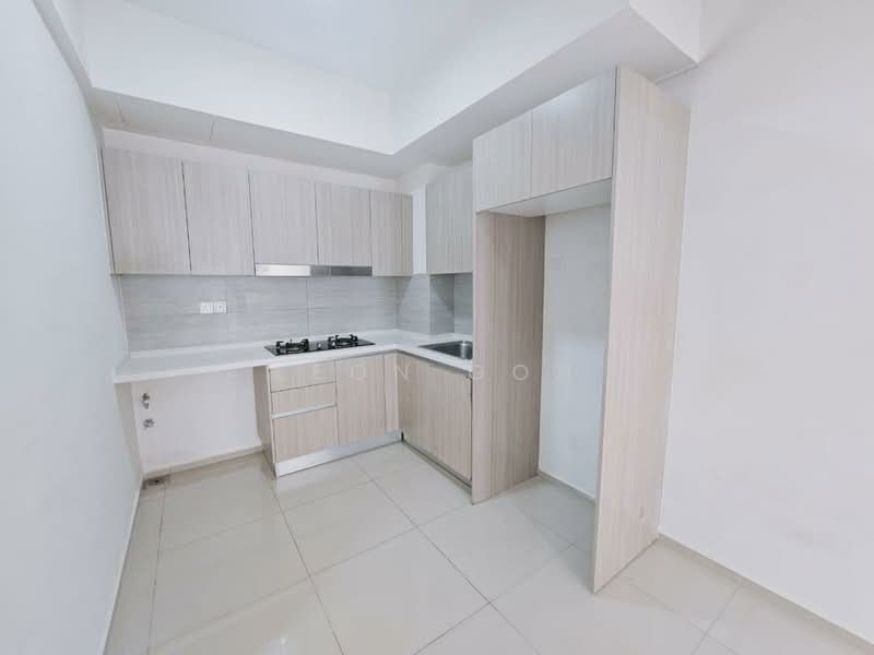Service Residence for Rent at Gravit8, Klang - Leon Goh - Kitchen - PropertyGuru.com.my