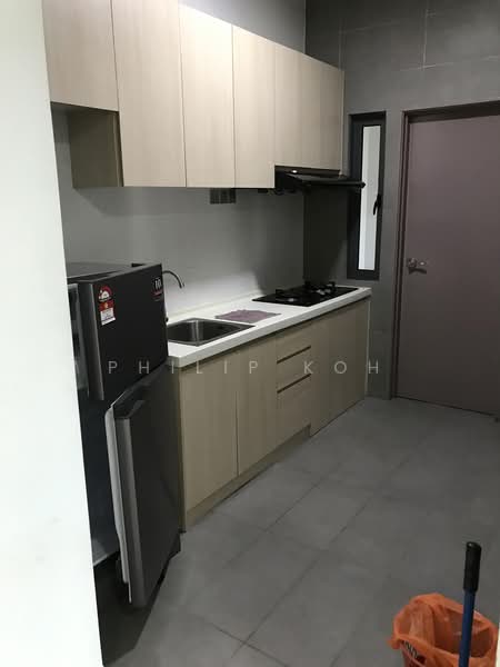Servis Apartment untuk Dijual di Amerin Residence - Philip Koh - Kitchen - PropertyGuru.com.my