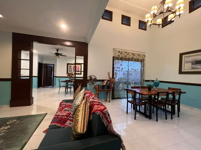 Bungalow House untuk Dijual di Pegoh (Melaka) - Elvis Kok - Living Room - PropertyGuru.com.my