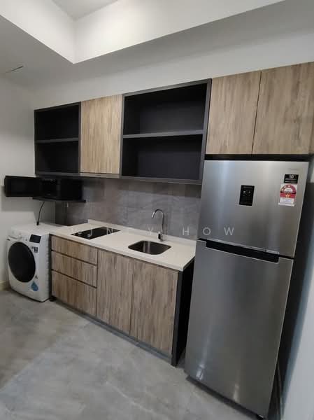 Servis Apartment untuk Dijual di Imperio Residence - Vincy How - Kitchen - PropertyGuru.com.my