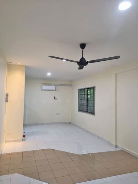 1-storey Terraced House for Rent in Taman Skudai Baru (Skudai) - Cavin Sim - Living Room - PropertyGuru.com.my