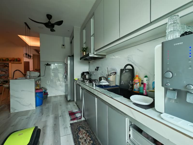 2-storey Terraced House for Sale in Shah Alam (Selangor) - Muhammad Amin - Kitchen - PropertyGuru.com.my