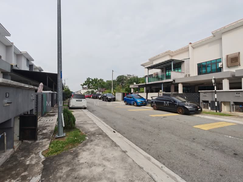 2-storey Terraced House for Sale in Shah Alam (Selangor) - Muhammad Amin - Exterior - PropertyGuru.com.my