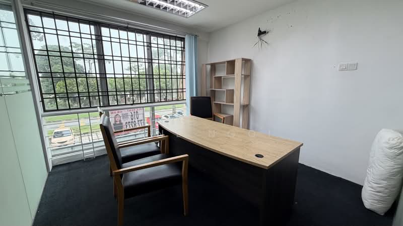 Shop for Rent in Taman Molek (Johor Bahru) - Jane Ngoi - PropertyGuru.com.my