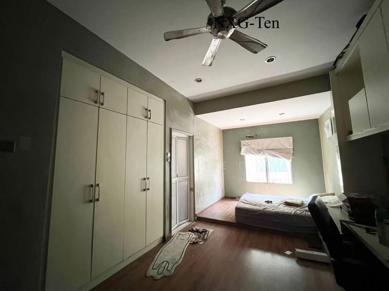 Semi-Detached House for Sale in Mutiara Bukit Raja (Kapar) - Tom Lee - PropertyGuru.com.my