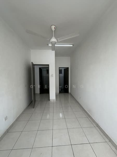 Pangsapuri untuk Disewa di Trifolis - Grey Ong - Interior - PropertyGuru.com.my