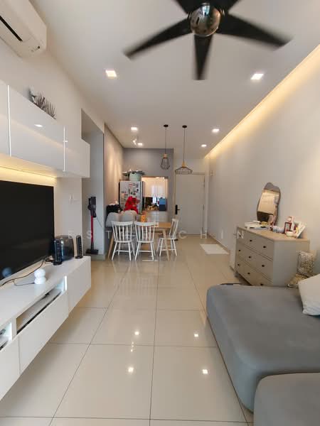 Kondominium untuk Dijual di The Vyne - Ester Chin - Living Room - PropertyGuru.com.my