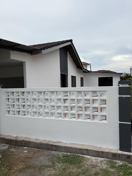 Rumah Teres 1 Tingkat untuk Disewa di Ujong Pasir (Melaka) - De Costa Timothy - PropertyGuru.com.my