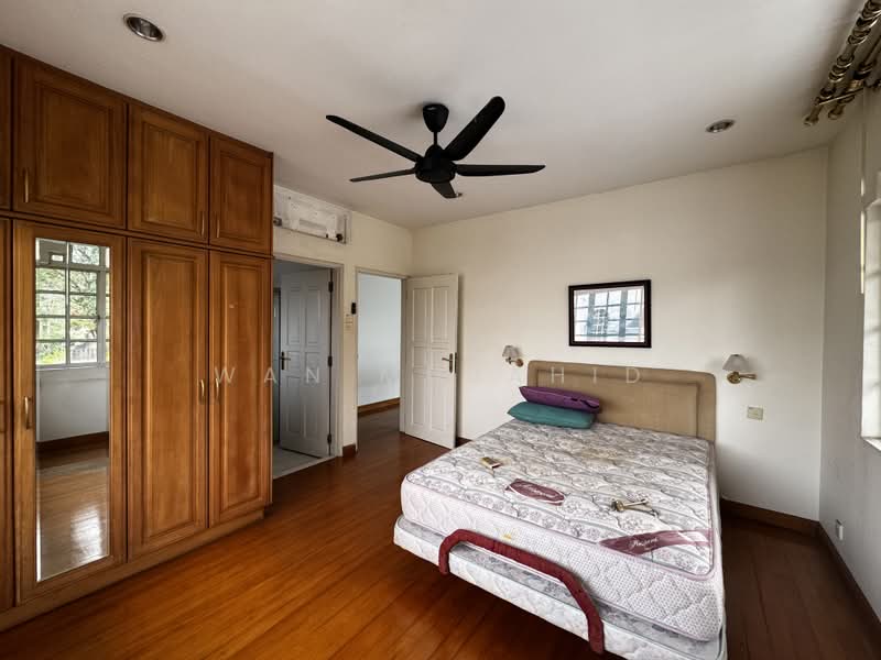 Rumah Banglo untuk Dijual di Seksyen 13 (Shah Alam) - Wan Mujahid - PropertyGuru.com.my