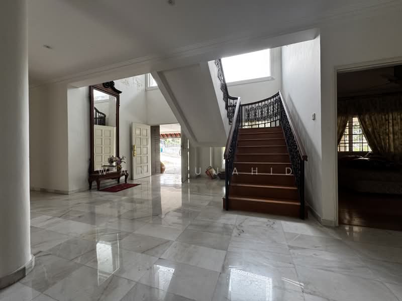 Rumah Banglo untuk Dijual di Seksyen 13 (Shah Alam) - Wan Mujahid - PropertyGuru.com.my