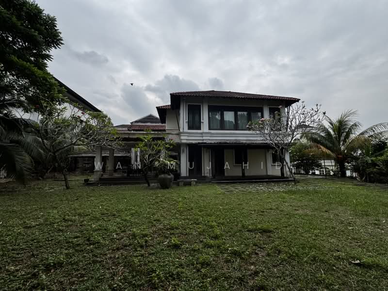 Rumah Banglo untuk Dijual di Seksyen 13 (Shah Alam) - Wan Mujahid - PropertyGuru.com.my