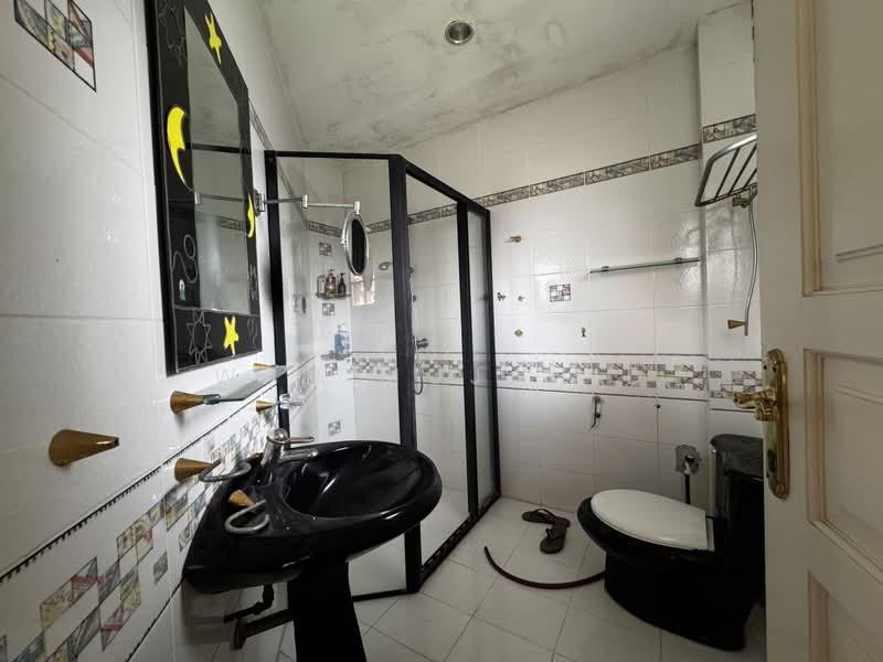 Rumah Banglo untuk Dijual di Seksyen 13 (Shah Alam) - Wan Mujahid - PropertyGuru.com.my