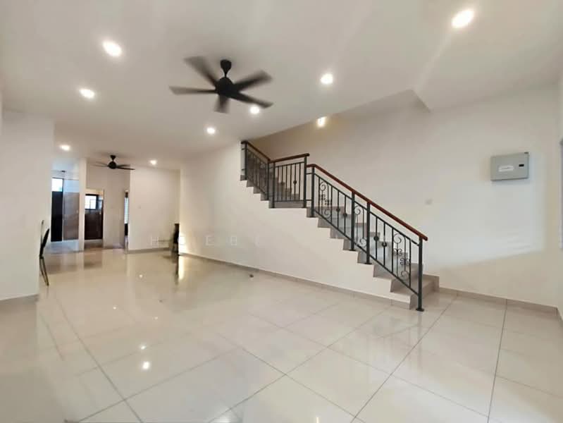 Rumah Teres 2 Tingkat untuk Dijual di Ipoh (Perak) - Phoebe Chang - Living Room - PropertyGuru.com.my