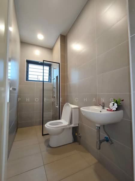 Rumah Teres 2 Tingkat untuk Dijual di Ipoh (Perak) - Phoebe Chang - Bathroom - PropertyGuru.com.my