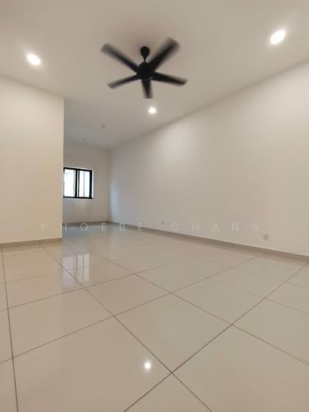 Rumah Teres 2 Tingkat untuk Dijual di Ipoh (Perak) - Phoebe Chang - Master bedroom - PropertyGuru.com.my