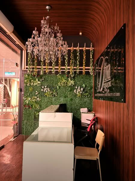 Pejabat untuk Disewa di Cheras (Kuala Lumpur) - Ester Chin - Entrance - PropertyGuru.com.my