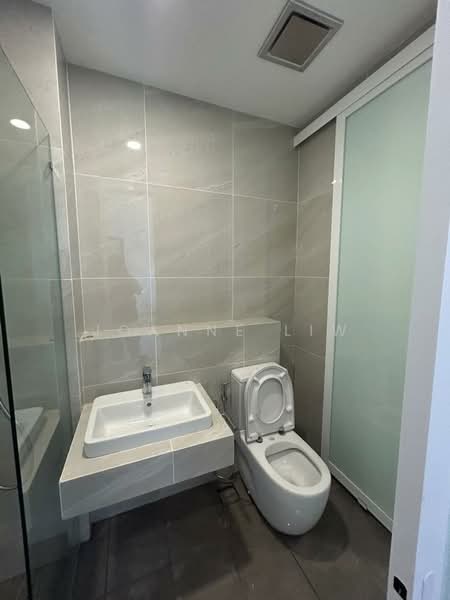 Kondominium untuk Disewa di Codrington Residence - Joanne Liw - Bathroom - PropertyGuru.com.my