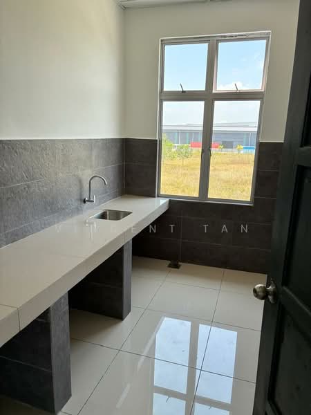 Kilang Berkembar untuk Disewa di Sepang (Selangor) - Vincent Tan - Interior - PropertyGuru.com.my
