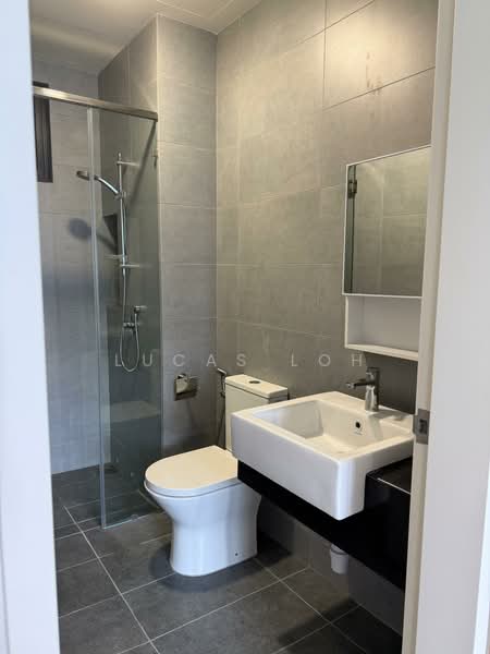 Servis Apartment untuk Disewa di Sunway Avila Residences - Lucas Loh - Bathroom - PropertyGuru.com.my
