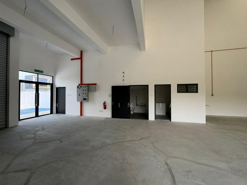Factory for Rent in Eco Business Park V (Puncak Alam) - Hui Juin Xian - Entrance - PropertyGuru.com.my